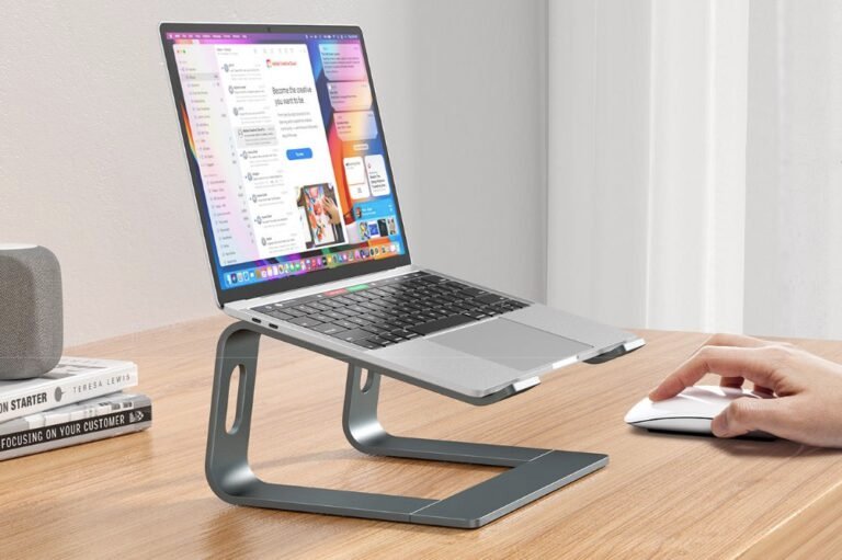 Nulaxy Laptop Stand