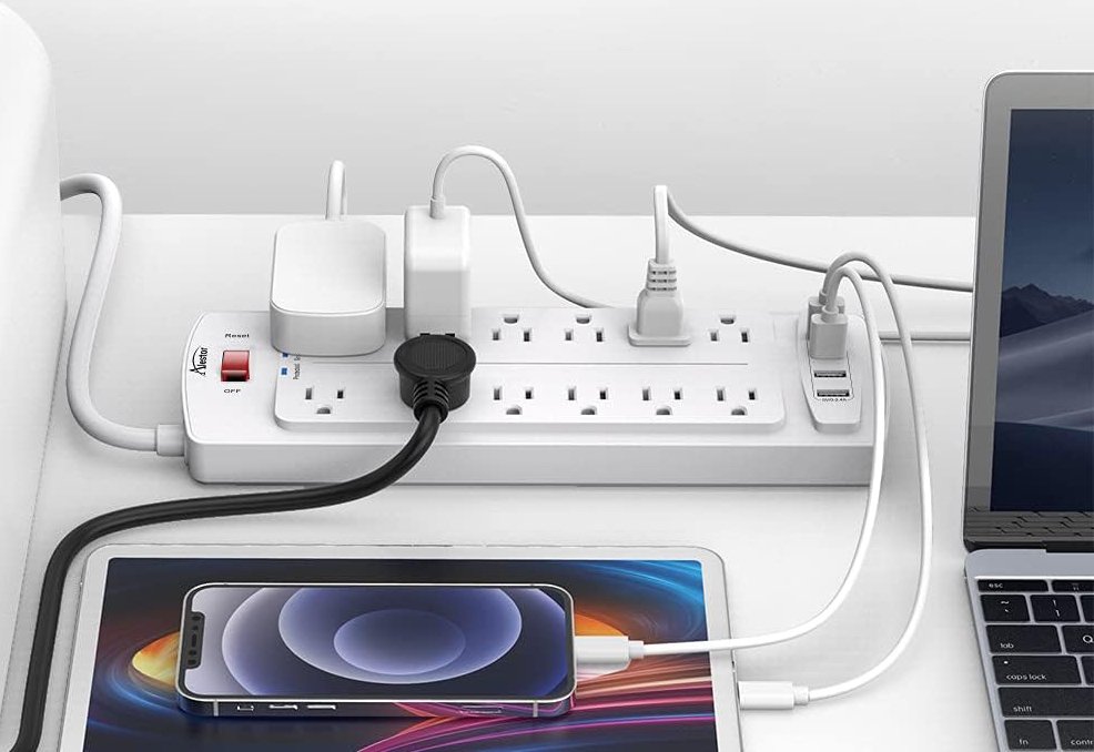 ALESTOR Surge Protector with 12 Outlets and 4 USB Ports