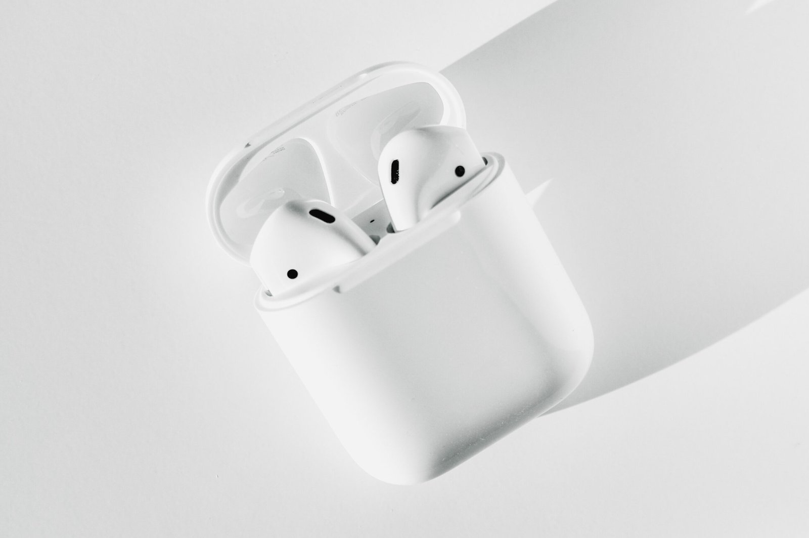 Apple AirPods 2