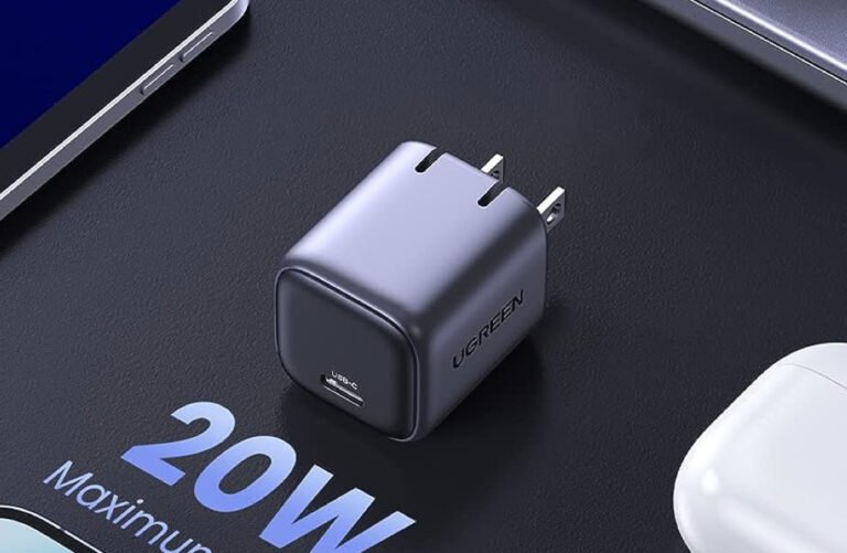 UGREEN 20W USB C Charger