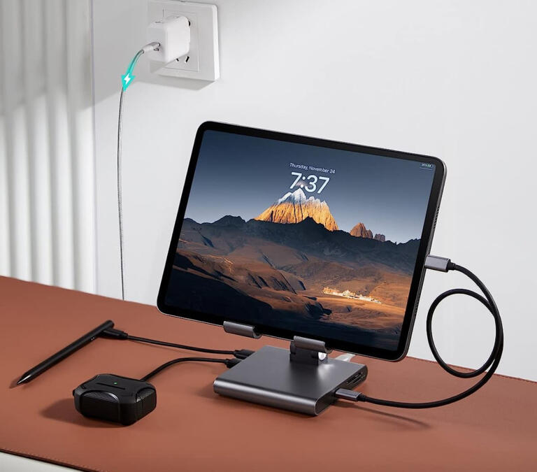 Upgrade your tablet setup with ESR's 8-in-1 100W iPad stand hub for just $45, now 25% off! 20 Upgrade your tablet setup with ESR's 8-in-1 100W iPad stand hub for just $45, now 25% off! 19
