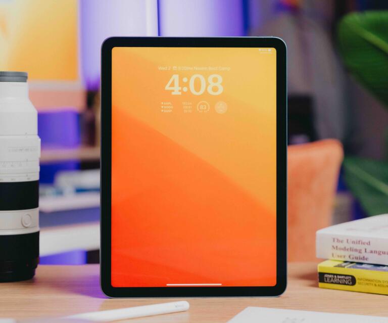 iPad 10th Generation Wi-Fi 6 + 5G Cellular Currently 12% OFF At $529 1