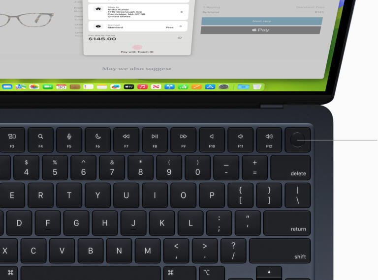 Apple's Surprise Announcement: 15.3-Inch MacBook Air Now Available at an Unbelievable $1049 1