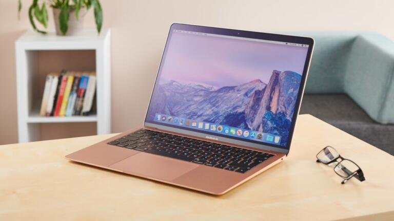 Macbook Air 13 inch 2019