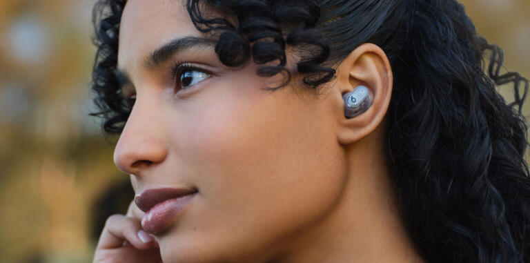 Transparent Trend: Beats Studio Buds+ on Sale for $130 (Save $40) 1