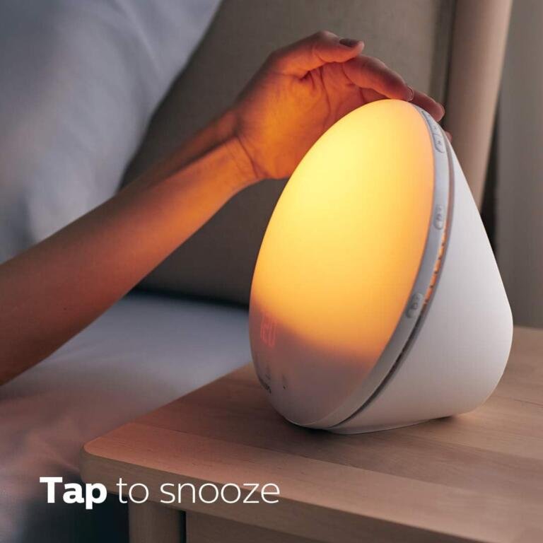 Philips SmartSleep Wake-Up Light HF3520 Sunrise Alarm Clock Available For $90 1