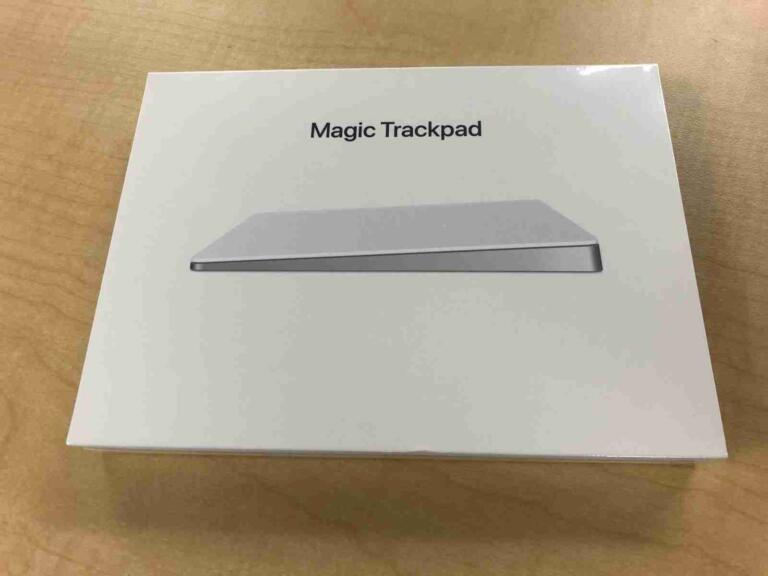 Apple Magic Trackpad: Wireless, Bluetooth, Rechargeable. Works with Mac or iPad; Multi-Touch Surface - White