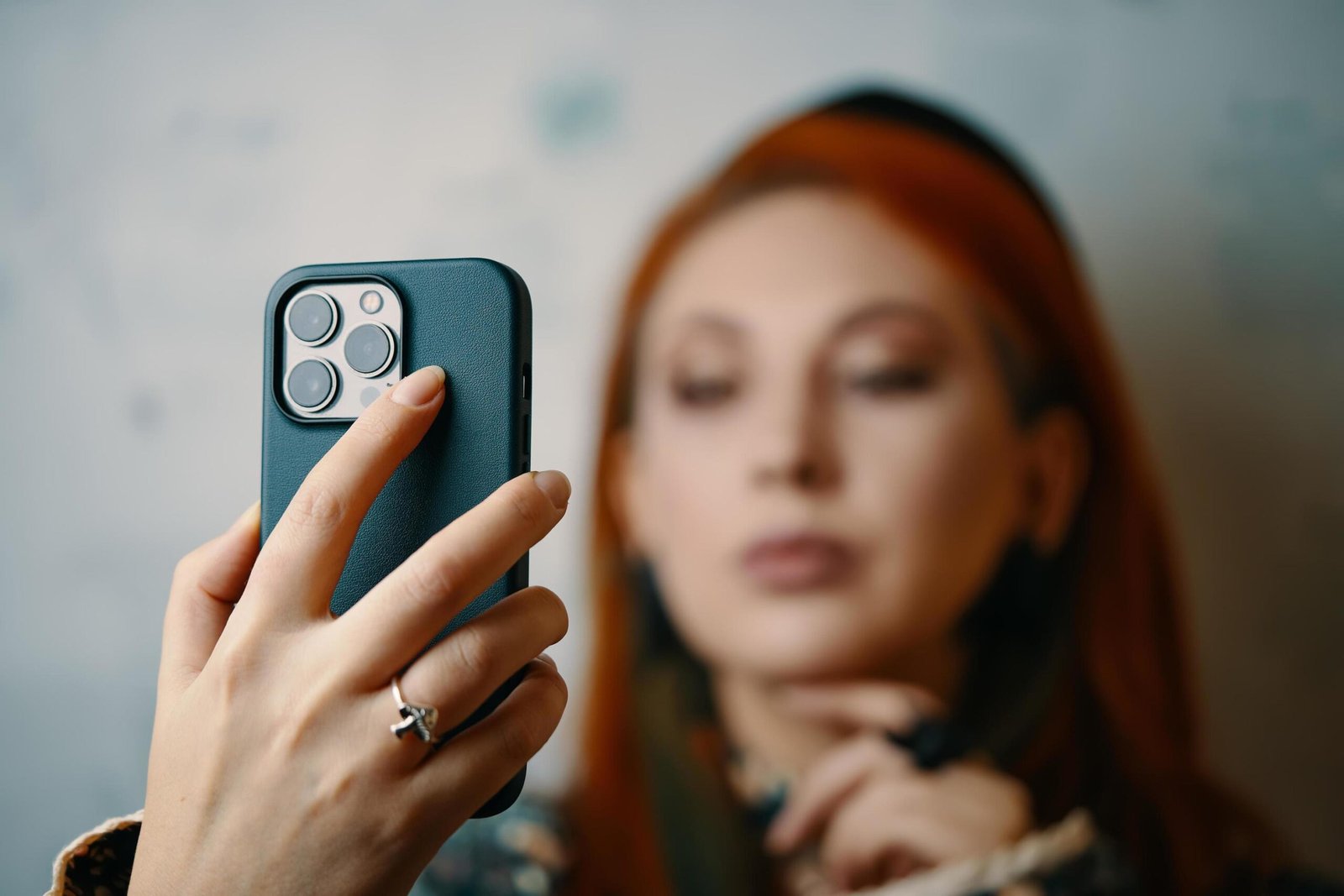 how-to-mirror-selfie-on-iphone