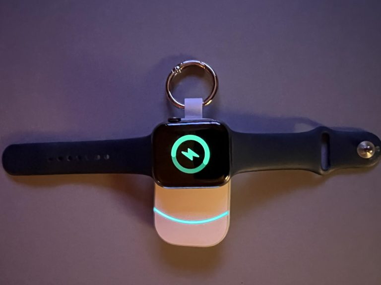 Next-Level Convenience for Apple Watch Users With Magnetic Portable Charging 18