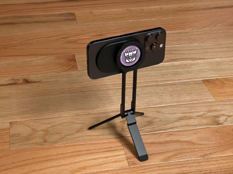 Next-Level How Magnetic Tripods Revolutionize iPhone Photography and Apple Workflows 1