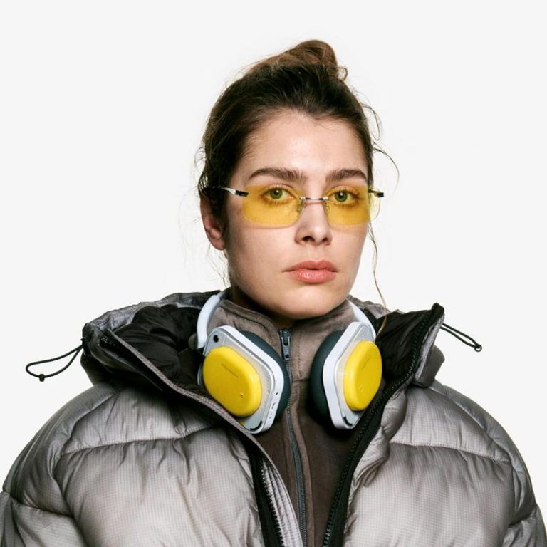 Portable Nothing's Headphone (a) Deal: Smart Audio for Apple Users 9 Portable Nothing's Headphone (a) Deal: Smart Audio for Apple Users 7