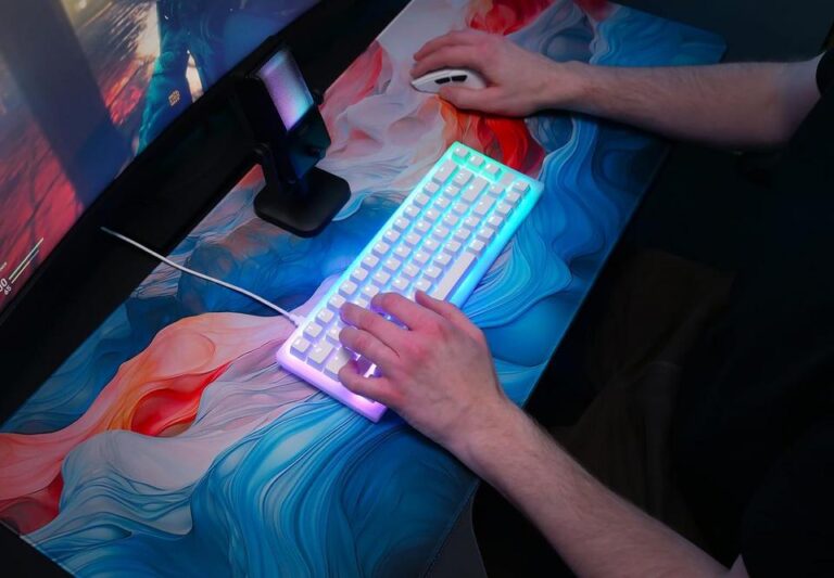 Upgrade Your Mac Setup: The Useful CHERRY XTRFY Amnis Blue XL Desk Pad 9 Upgrade Your Mac Setup: The Useful CHERRY XTRFY Amnis Blue XL Desk Pad 7