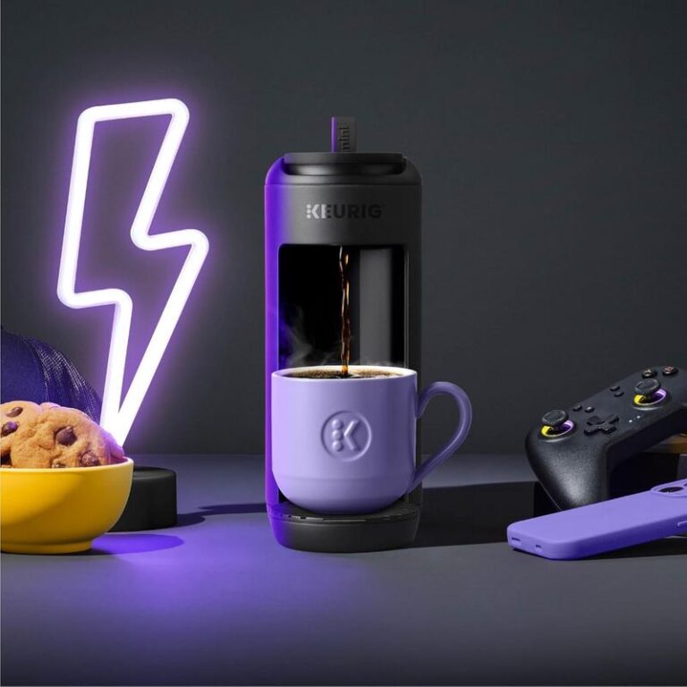 Keurig K-Mini Mate: A Portable Coffee Maker for Apple Setups 6